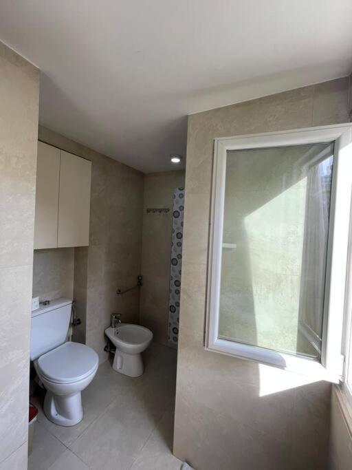 Chic City Retreat - Stylish Apartment In Bllok, Τίρανα Εξωτερικό φωτογραφία
