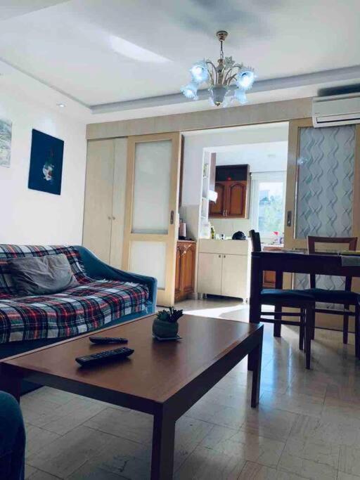 Chic City Retreat - Stylish Apartment In Bllok, Τίρανα Εξωτερικό φωτογραφία